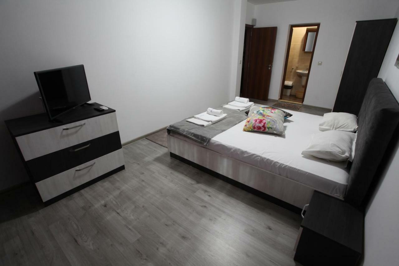 Villa Salena 프리모르스코 외부 사진
